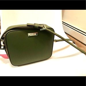 BRAND NEW! Kate Spade Newbury Lane crossbody bag.
